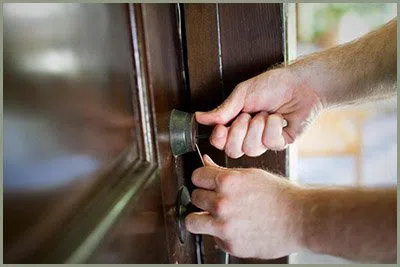 Locksmith Solution Services Hayward, CA 510-404-0384 - 68-44-14