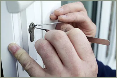Locksmith Solution Services Hayward, CA 510-404-0384 - 68-44-15