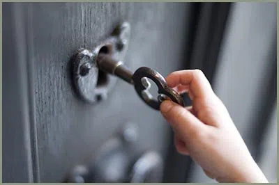 Locksmith Solution Services Hayward, CA 510-404-0384 - 68-44-7